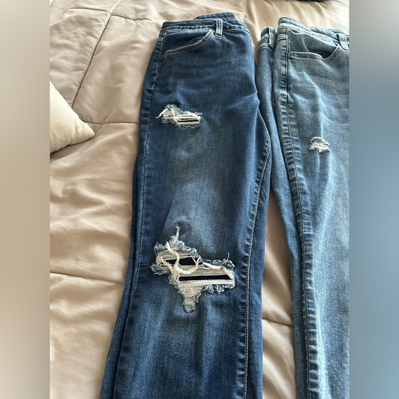 M jeans by Maurice’s Distressed Blue Jeans Set- large regular-EUC - Picture 2 of 8